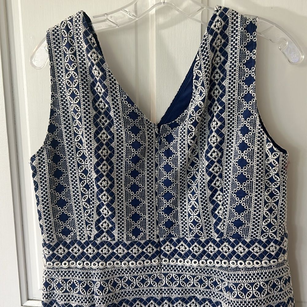 BODEN SLEEVELESS EMBROIDERED DRESS - Picture 5 of 9